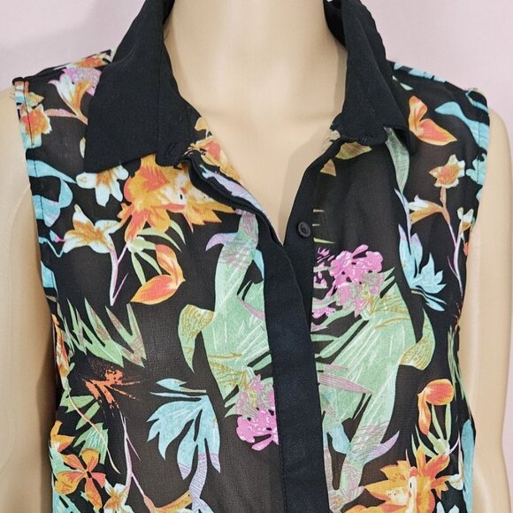 Contemporary Style Signature Studio Sleeveless Floral Woven - Picture 1 of 5